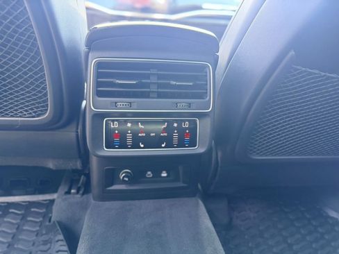 Used 2024 Audi Q7 3.0T Prestige AWD/4WD image 22