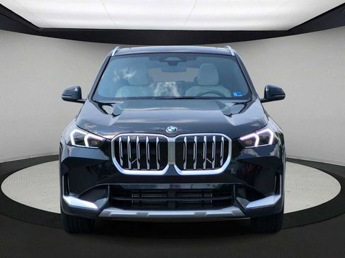 Used 2026 BMW X1 xDrive28i w/ Convenience Package AWD/4WD image 3