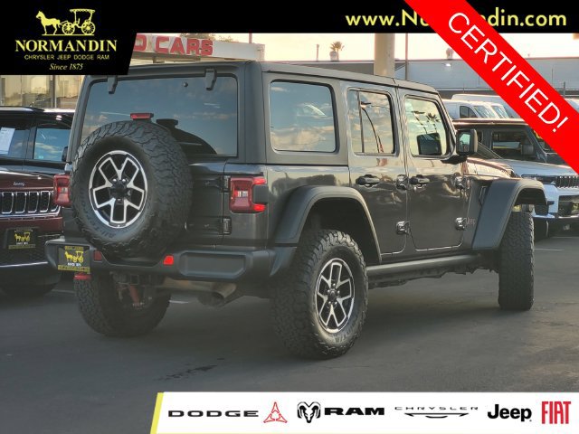 Certified 2025 Jeep Wrangler Unlimited Rubicon w/ Convenience Group AWD/4WD image 3