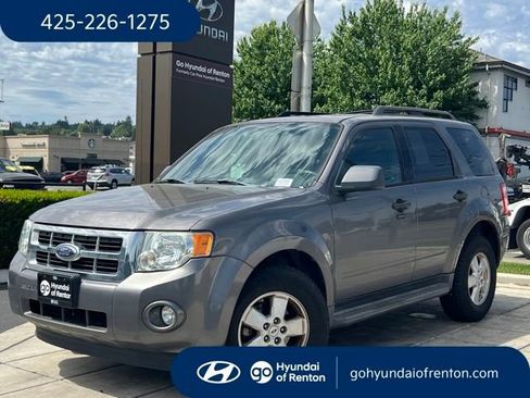 Used 2009 Ford Escape XLT FWD image 1