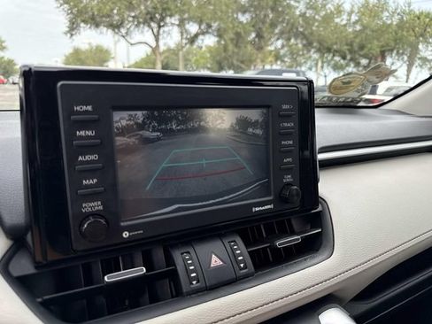 Used 2021 Toyota RAV4 XLE Premium FWD image 25