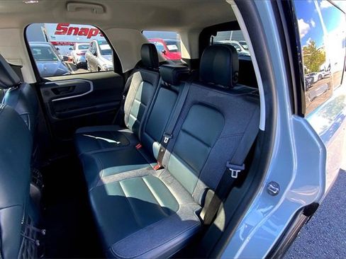 Used 2021 Ford Bronco Sport Outer Banks w/ Outer Banks Package image 17