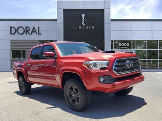 Used 2017 Toyota Tacoma TRD Sport video 1