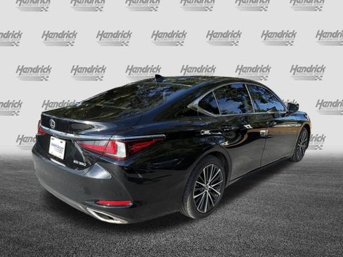 Used 2023 Lexus ES 350 w/ Premium Package FWD image 10