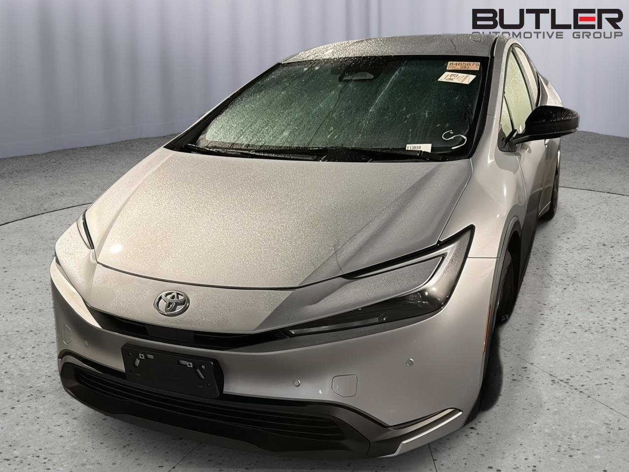 Used 2025 Toyota Prius LE FWD image 5