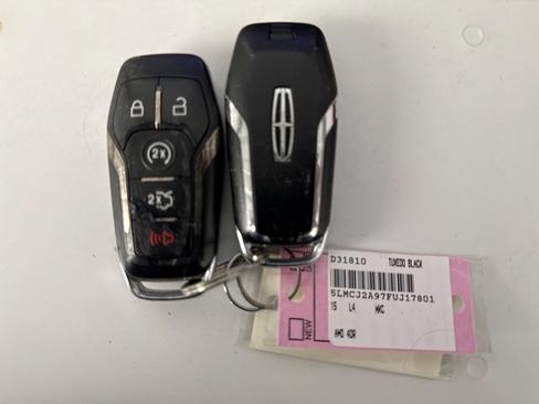 Used 2015 Lincoln MKC AWD w/ Equipment Group 102A Reserve image 21