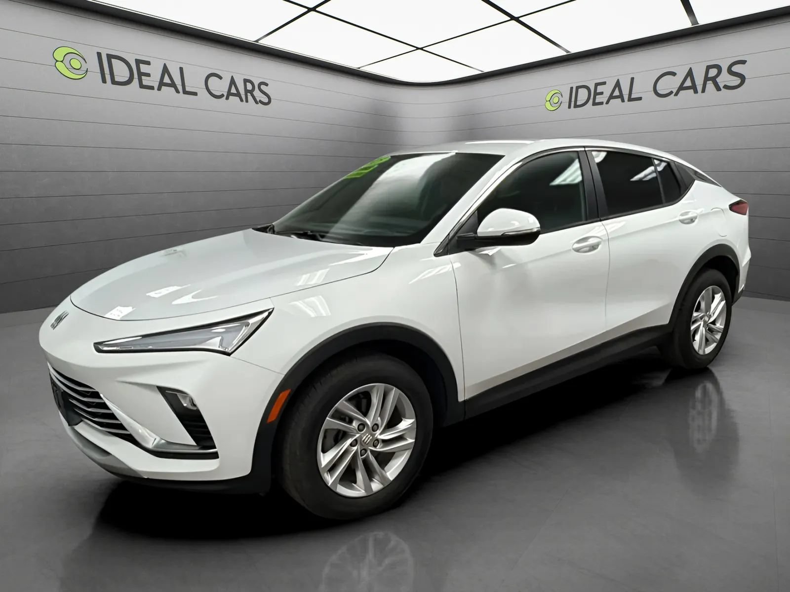 Used 2025 Buick Envista Preferred FWD image 1