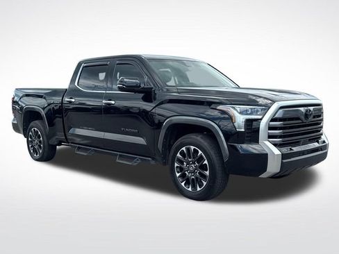 Used 2026 Toyota Tundra Limited AWD/4WD image 9