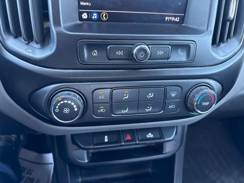 Used 2021 Chevrolet Colorado W/T w/ WT Convenience Package RWD image 23