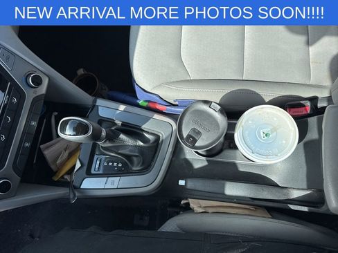 Used 2018 Hyundai Elantra SEL FWD image 12