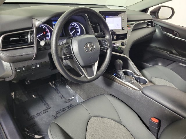 Used 2024 Toyota Camry LE FWD image 18