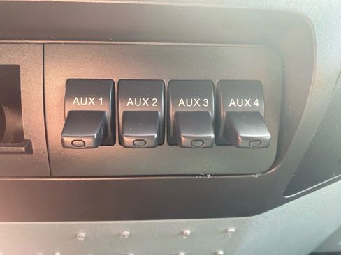 Used 2011 Ford F450 XL w/ Trailer Tow Pkg image 15