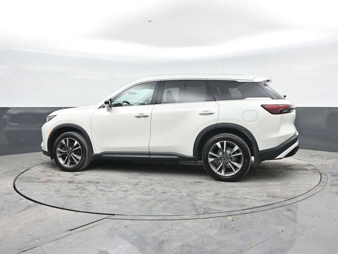 Used 2023 INFINITI QX60 Luxe w/ Cargo Package AWD/4WD image 2