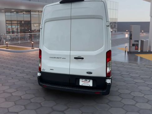 Used 2022 Ford Transit 250 148 High Roof AWD image 9
