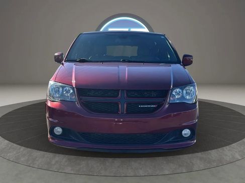 Used 2019 Dodge Grand Caravan GT image 12