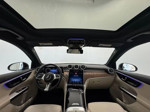 Used 2024 Mercedes-Benz GLC 300 GLC 300 image 20