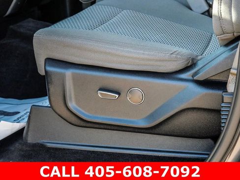 Used 2016 Ford F150 XLT w/ Equipment Group 301A Mid AWD/4WD image 25