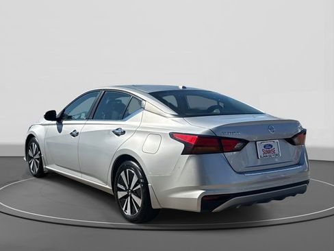 Used 2022 Nissan Altima 2.5 SV image 7