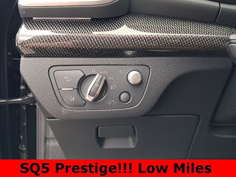 Used 2024 Audi SQ5 Prestige w/ Prestige Package image 17