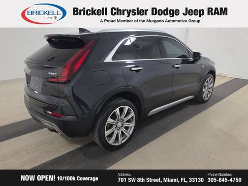 Used 2023 Cadillac XT4 Premium Luxury w/ Enhanced Visibility Package FWD image 4