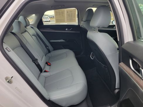 Used 2021 Kia K5 EX image 30