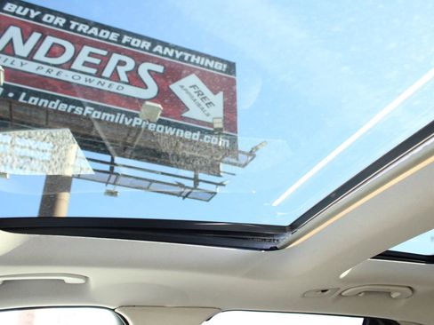 Used 2016 Mercedes-Benz GLC 300 image 22