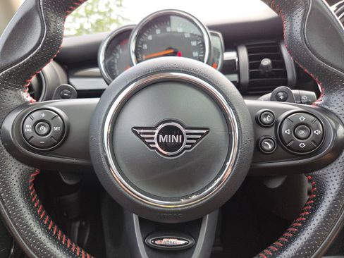 Used 2020 MINI Cooper S FWD image 30