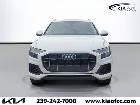 Used 2023 Audi Q8 Prestige AWD/4WD image 2
