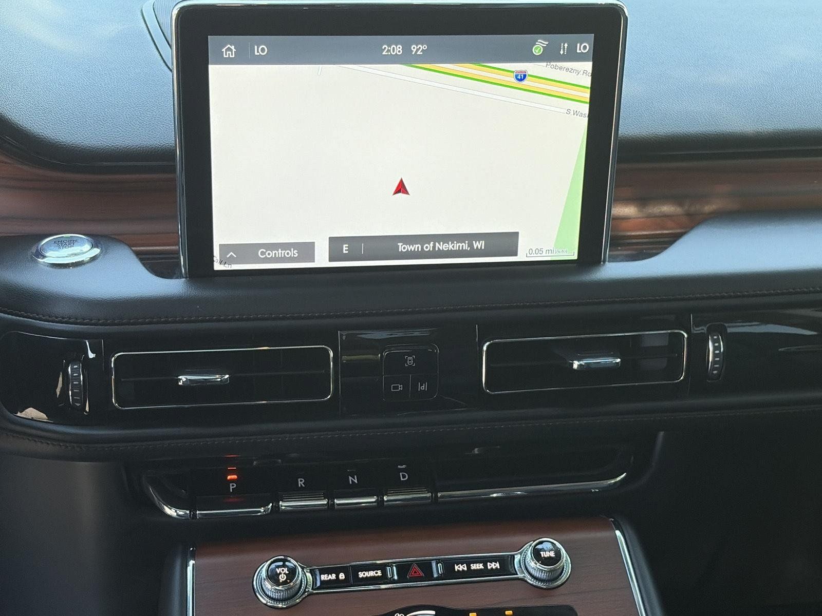 Used 2022 Lincoln Aviator Reserve w/ Elements Package Plus AWD/4WD image 8