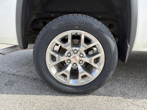 Used 2017 GMC Sierra 1500 SLT w/ SLT Premium Package image 21