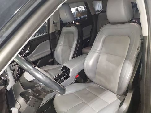 Used 2021 Lincoln Corsair Reserve w/ Equipment Group 201A image 17