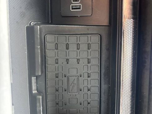 Used 2025 Ford F150 Lariat w/ Equipment Group 502A High AWD/4WD image 34
