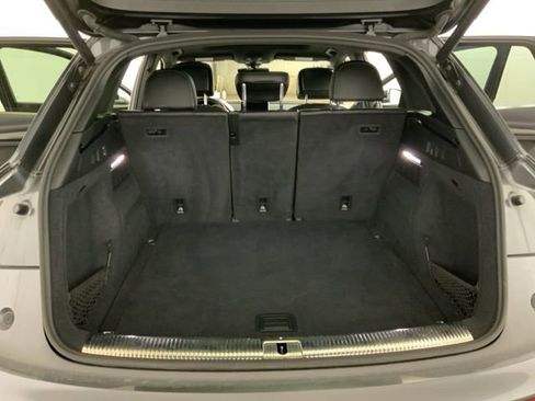 Used 2018 Audi SQ5 Prestige w/ Prestige Package AWD/4WD image 33