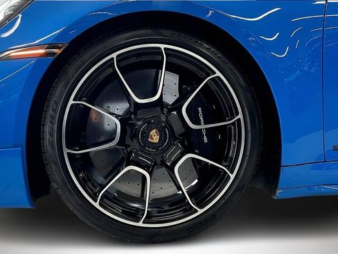 Used 2022 Porsche 911 Turbo S w/ 911 Turbo Sportdesign Package image 30