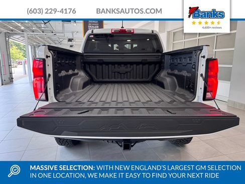 Certified 2025 Chevrolet Colorado ZR2 w/ Technology Package AWD/4WD image 8