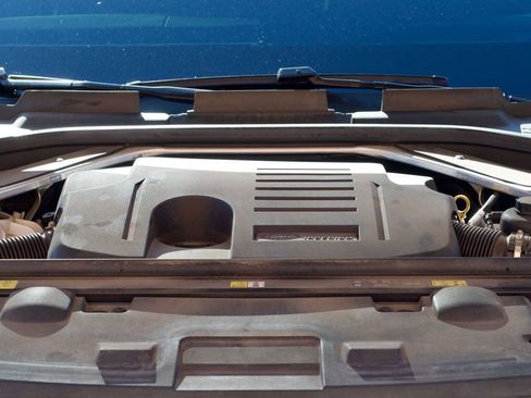 Used 2024 Land Rover Range Rover Sport SE image 17