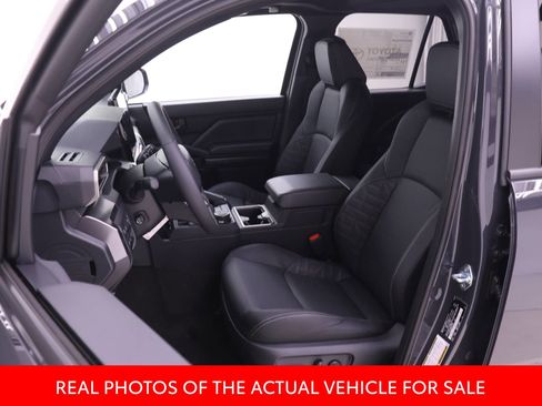 New 2026 Toyota 4Runner TRD Off-Road Premium AWD/4WD image 4