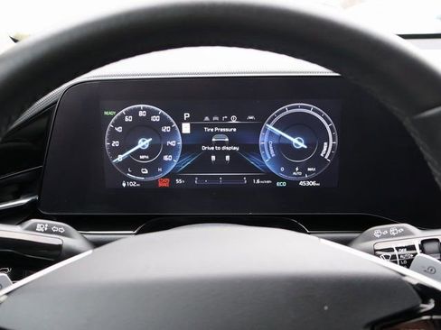 Used 2024 Kia Niro Wind image 32