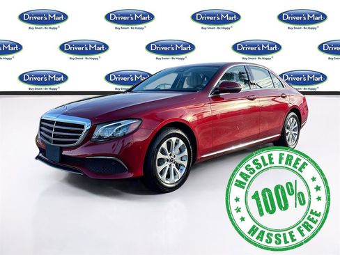 Used 2020 Mercedes-Benz E 350 4MATIC Sedan image 3