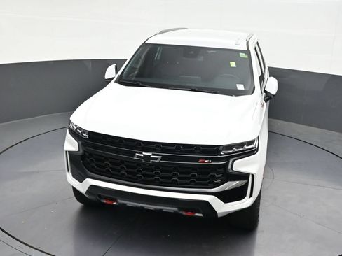 Used 2023 Chevrolet Tahoe Z71 w/ Luxury Package AWD/4WD image 21