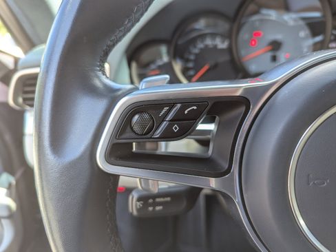 Used 2017 Porsche 911 Carrera S image 21