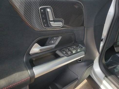 Certified 2023 Mercedes-Benz GLA 250 image 21