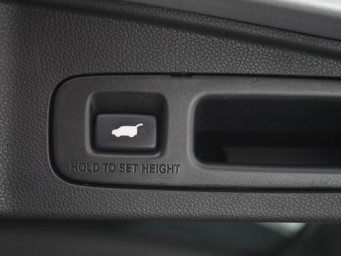 Used 2017 Honda CR-V Touring image 17