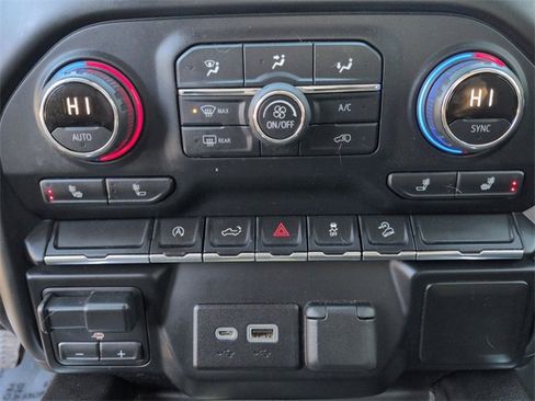 Used 2021 Chevrolet Silverado 1500 LT Trail Boss w/ Bed Protection Package image 18