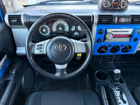 Used 2007 Toyota FJ Cruiser 2WD image 20
