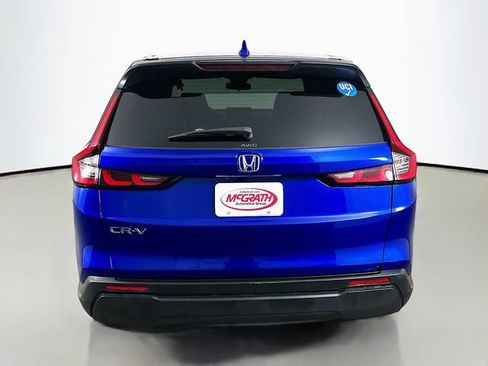 Used 2025 Honda CR-V LX image 16