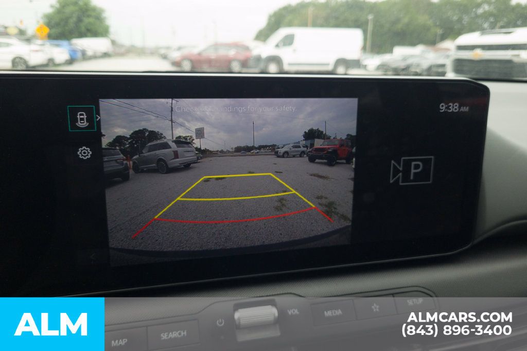 Used 2025 Kia K4 FWD image 8