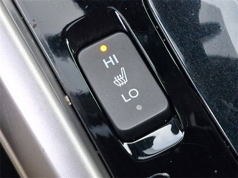 Used 2016 Honda Accord Touring image 24