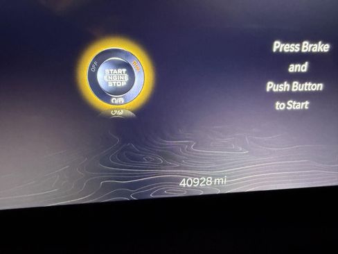 Used 2023 Jeep Grand Cherokee L Laredo image 13