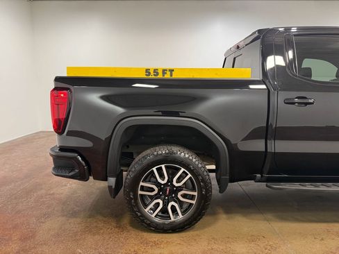 Used 2024 GMC Sierra 1500 AT4 w/ Technology Package AWD/4WD image 34